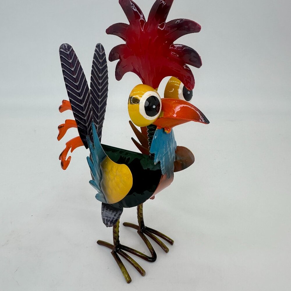 NEW Painted Metal Rooster Yard Art Patio Garden Farmhouse Decor 8"
